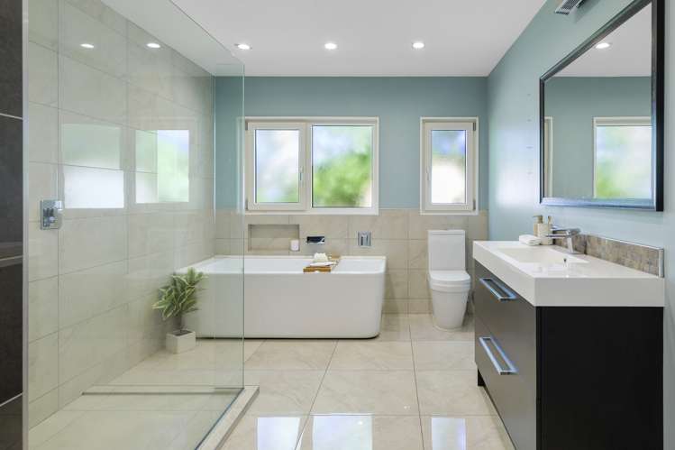 15 Bay Heights Governors Bay_15