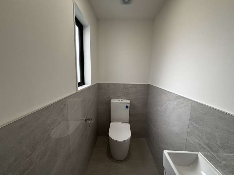 2/1 O'Connell Street Manurewa_11