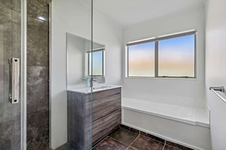 21 Settlers Cove Manurewa_12