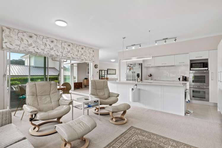 61 Panorama Heights Orewa_22