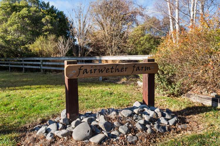 5828 West Coast Road Springfield_38