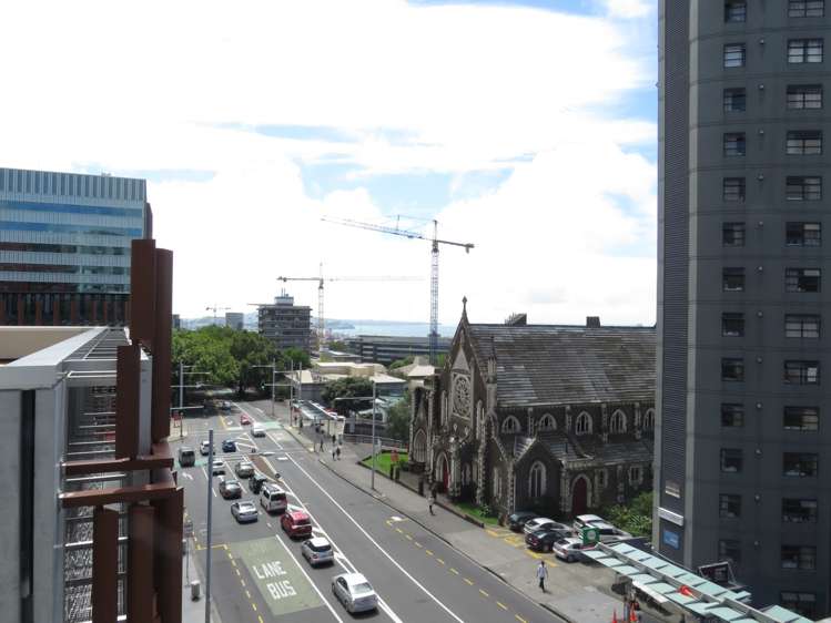 402/37 Symonds Street Grafton_3