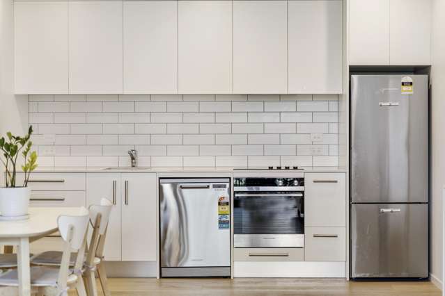 G01/36c Greenslade Crescent Northcote_1