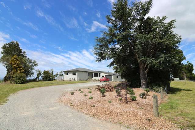 986 Downs Road South Edendale_4