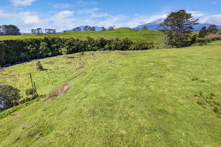 1528 Wiremu Road Opunake_16