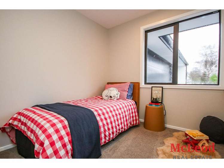 10 Lane Street Allenton_17