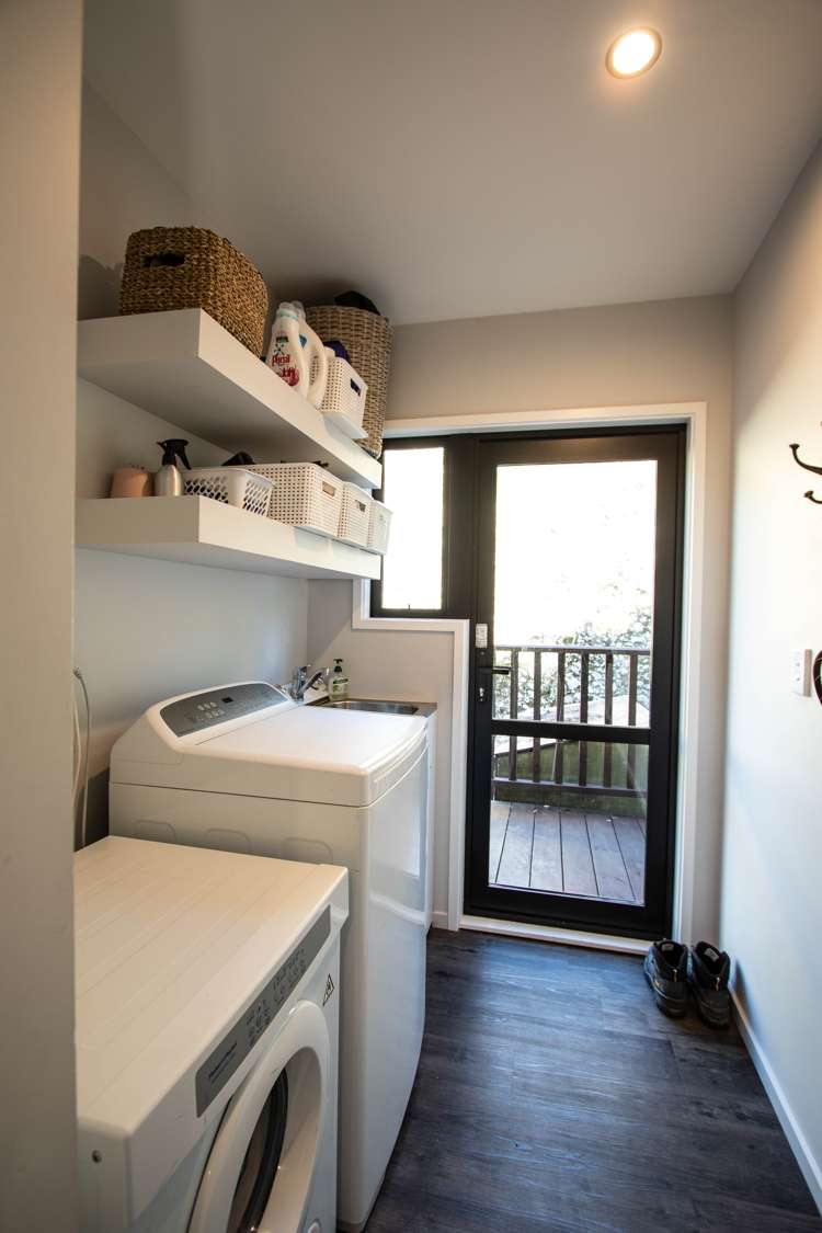 10 Little Paddock Hokitika_16