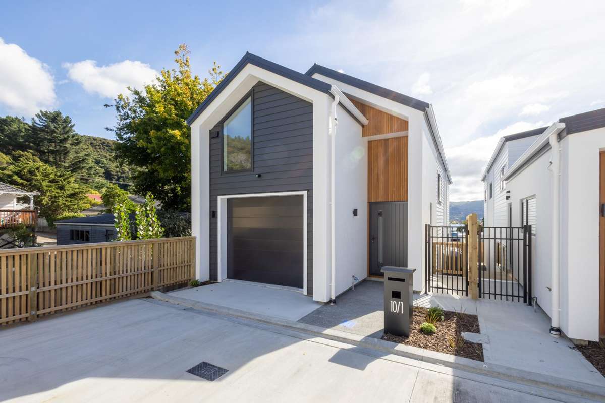 1-2 Helvetia Grove_0