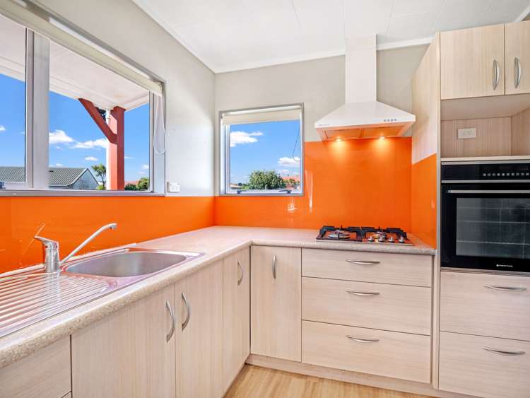 10 Taonui Street Waitarere Beach_5