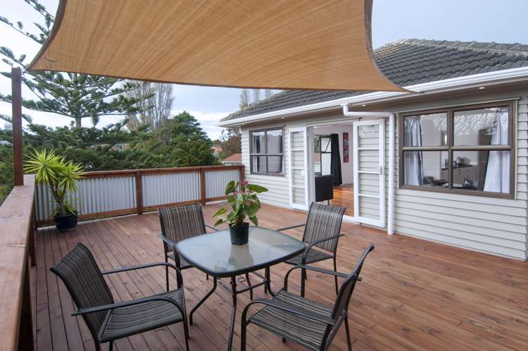 20c Coronation Street Belmont_4