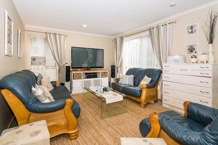 88 Pinecrest Drive Gulf Harbour_3