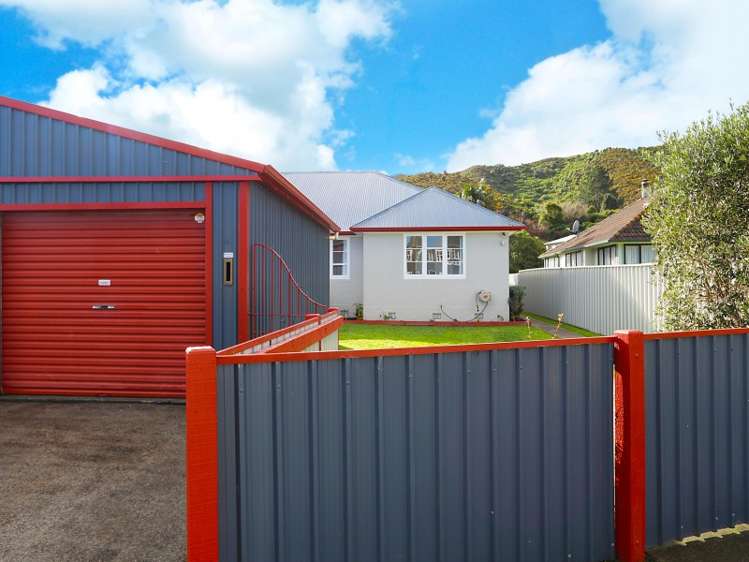 1/96 Au Hewer Crescent Naenae_16