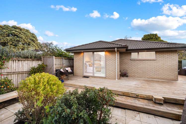 2A Lochview Pukekohe_18