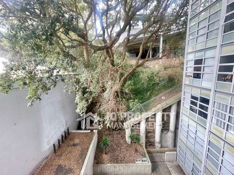 423/133 Beach Road City Centre_10