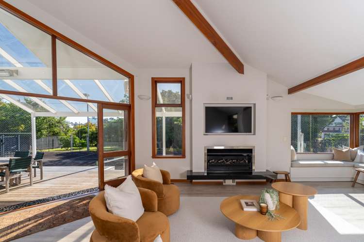 643 Grey Street Hamilton East_12