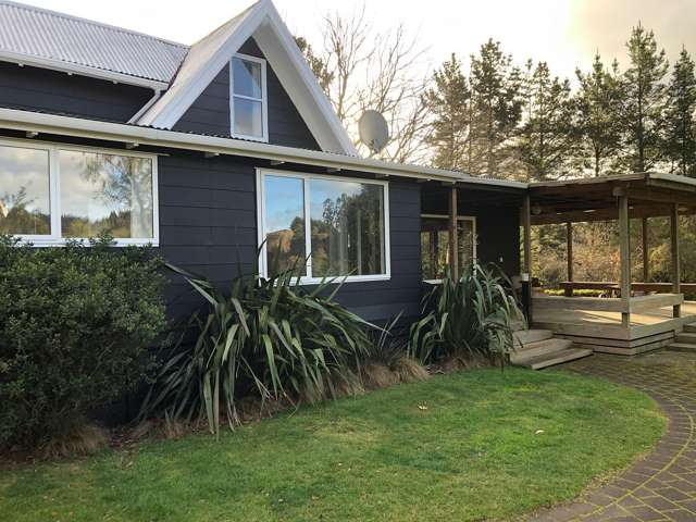 149 Whangamata Road Kinloch_1