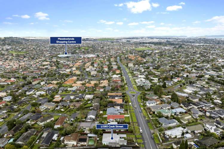 1/190 Cook Street Howick_14