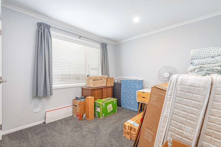96 Johnstone Drive Fitzherbert_21