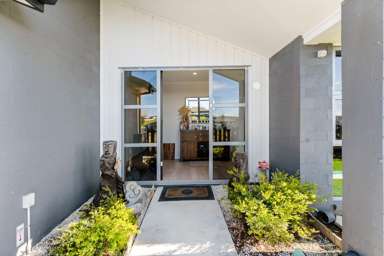5 Syrah Grove_1
