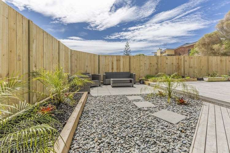 1037 Papamoa Beach Road Papamoa_34