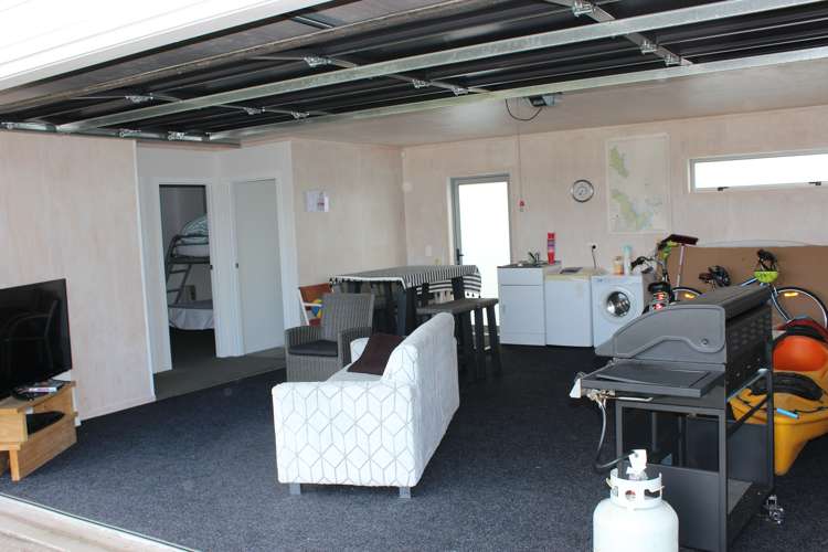 139 Kelly Jade Avenue Matarangi_23