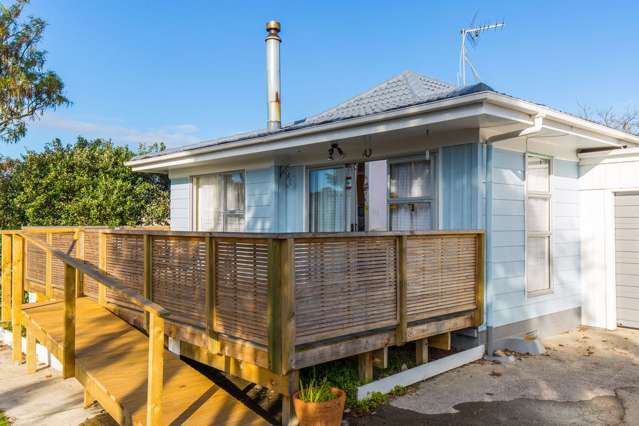 2/10 Dorendia Place Clendon Park_4