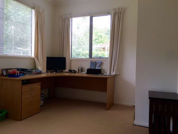 193 Kyle Road Greenhithe_10