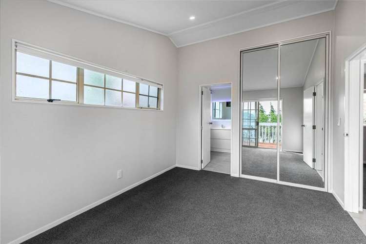 16a Woodside Crescent Saint Heliers_11