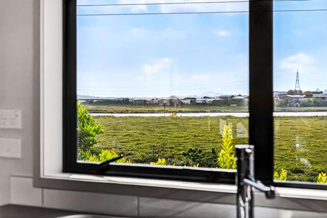 213/172 McLeod Road Te Atatu South_3