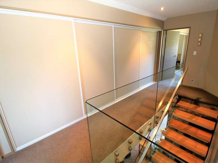 39 Trelissick Loop Castle Hill_14