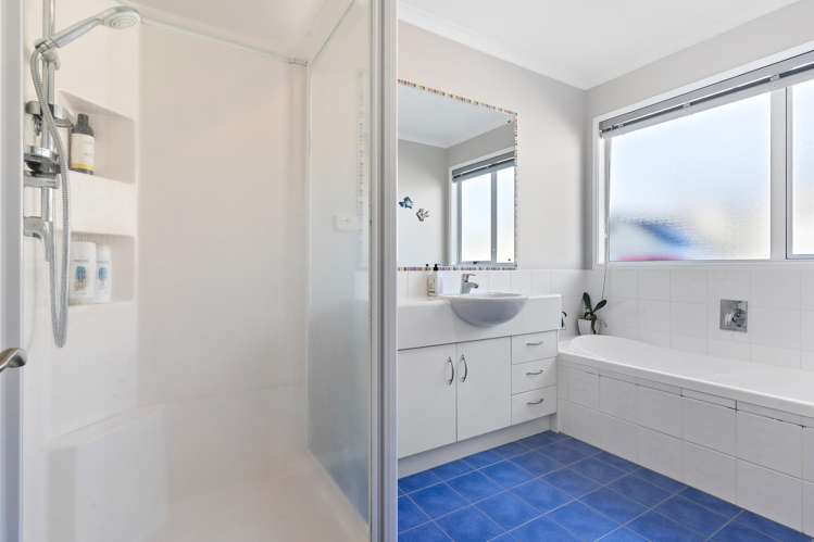 70 Wairere Road The Gardens_15