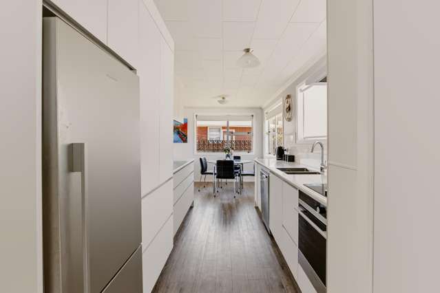 28A Paritutu Road Spotswood_3
