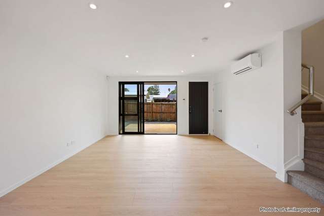 4/24 Leonard Road Mt Wellington_3