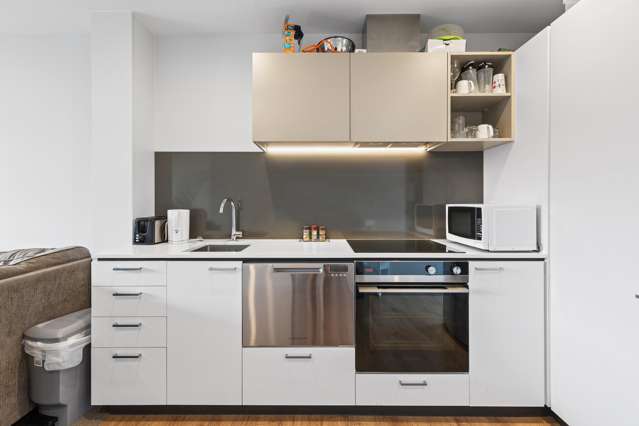 1/32 Frederick Street Waltham_3