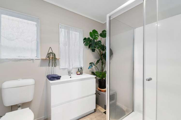 14a Aspen Place Owhata_13