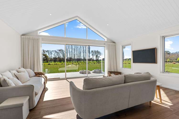 17 Tancreds Road Tai Tapu_1