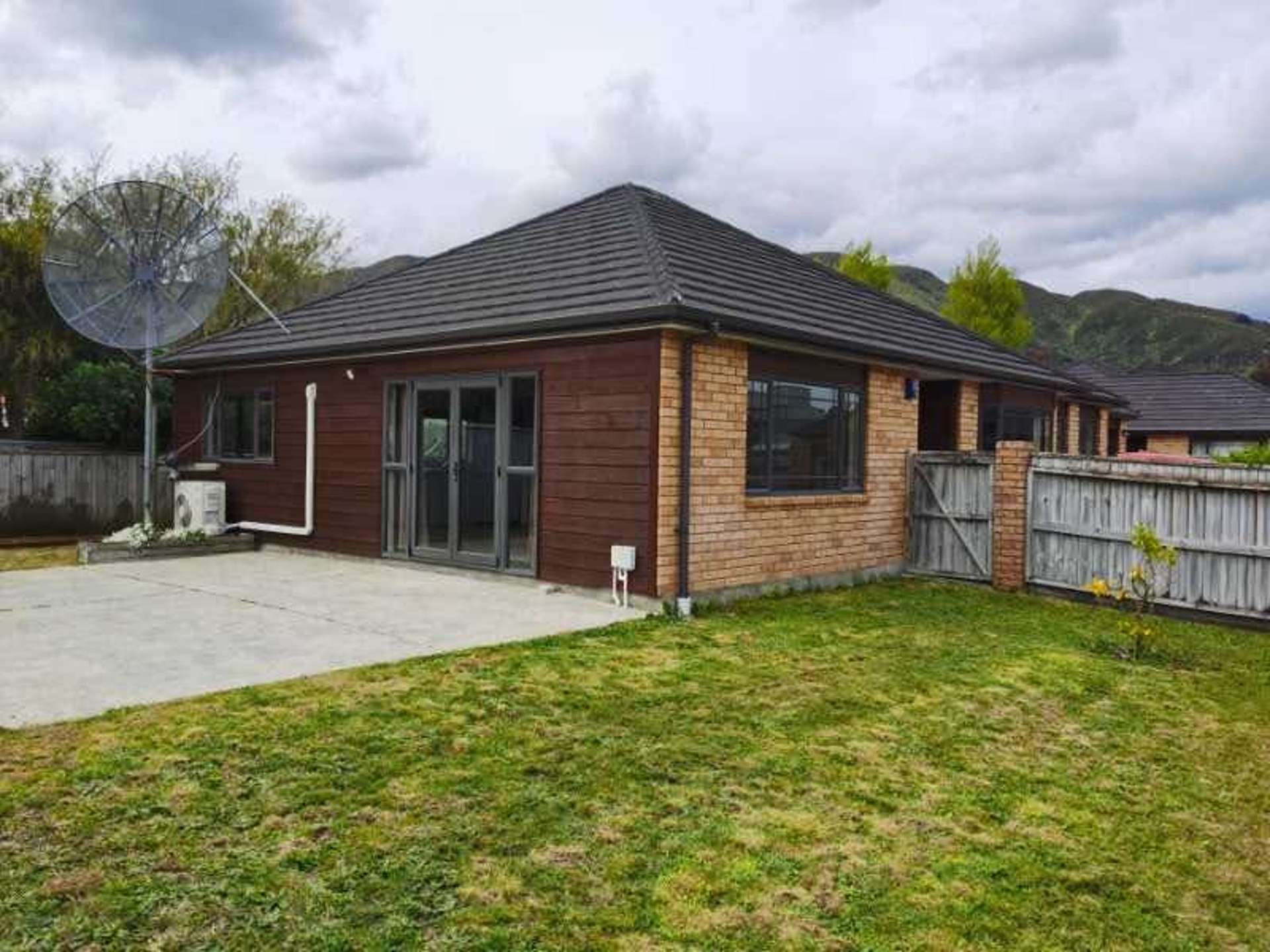 37 Moana Grove Waiwhetu_0