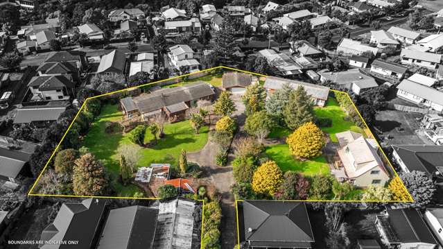 Multi-Dwelling Investment on 4605m2 site.