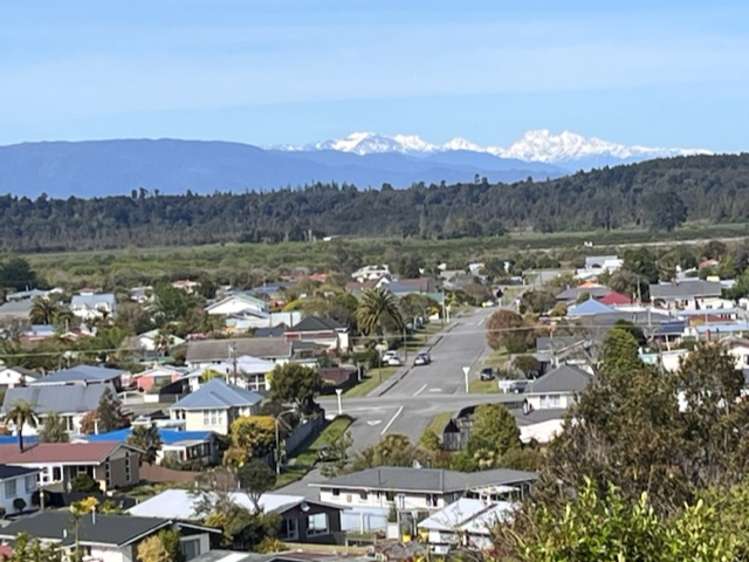 4 Airport Drive Hokitika_36