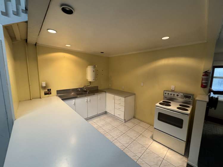 2/19 Vernon Street Papakura_5