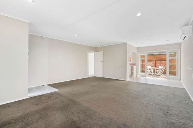 182 Lake Road Northcote_7