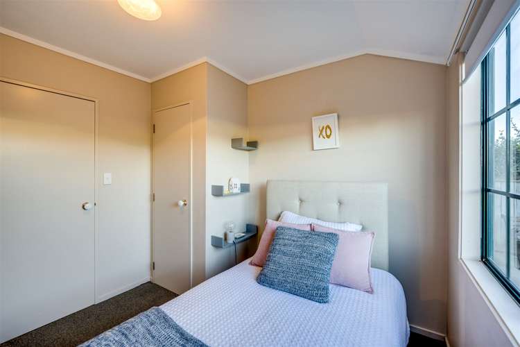 2/128 Guppy Road Taradale_9