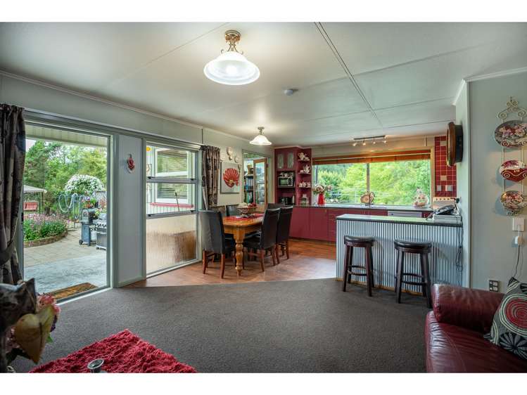 234 Pigeon Valley Road Wakefield_10