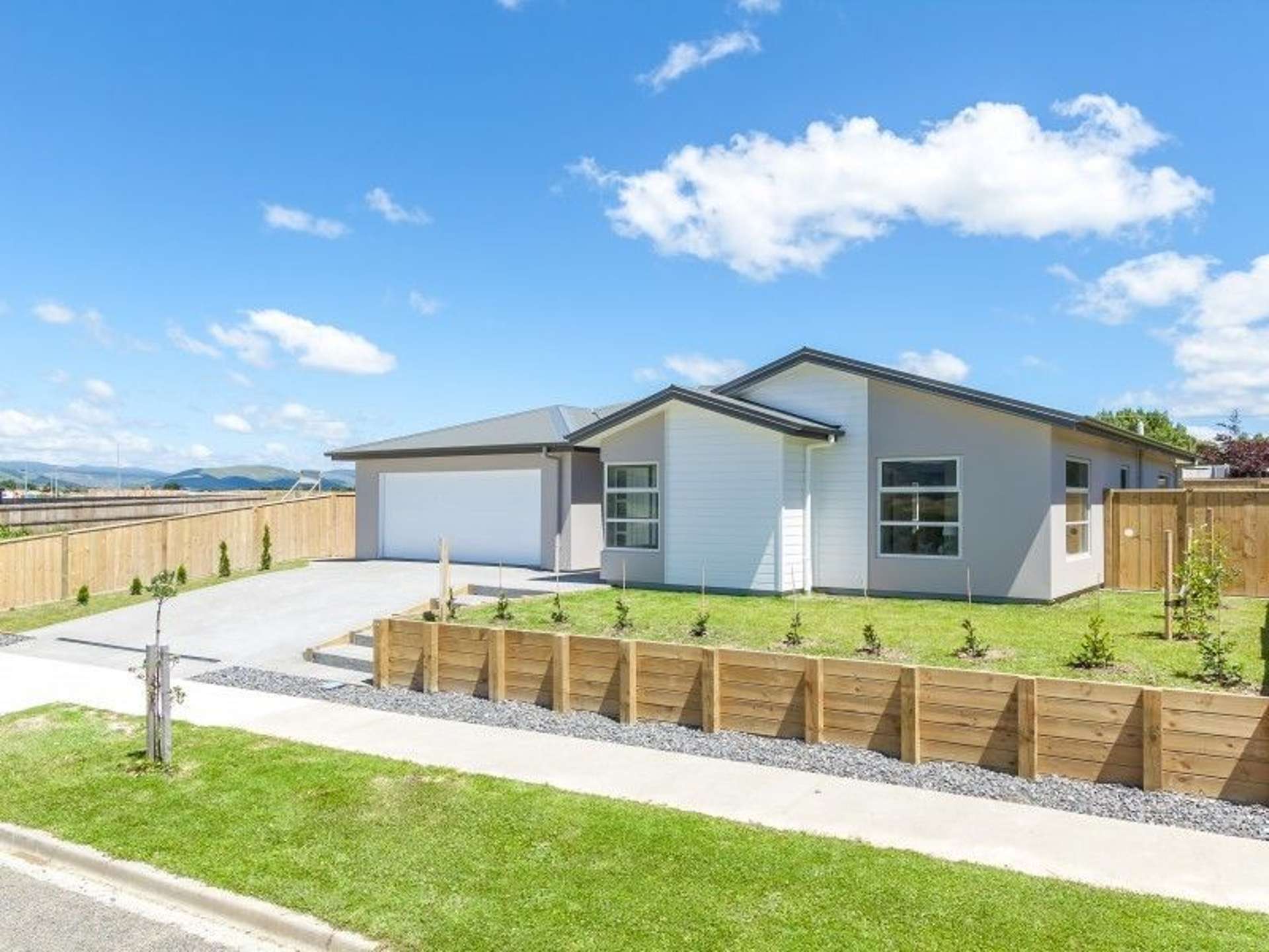 15 Coutts Way Fitzherbert_0