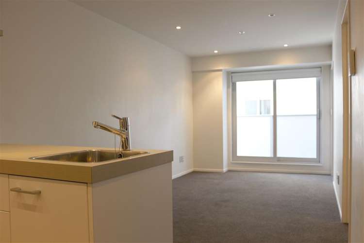 1118/72-82 Taranaki Street_0