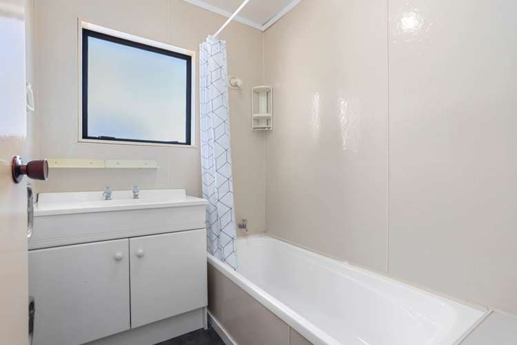 4/3 Henry Street Avondale_8