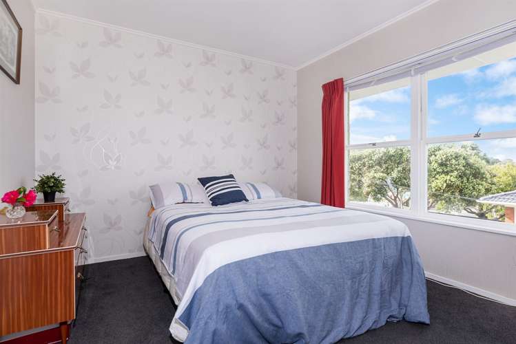 2/8 East Coast Road Milford_6