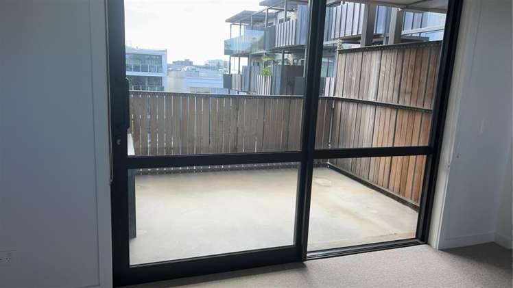 305/30A Enfield Street 1728_10