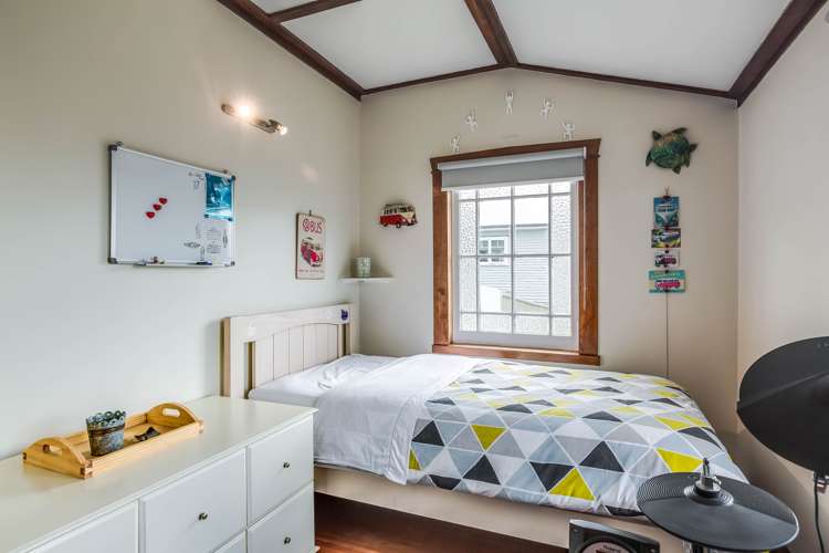 45 Lake Road Devonport_8