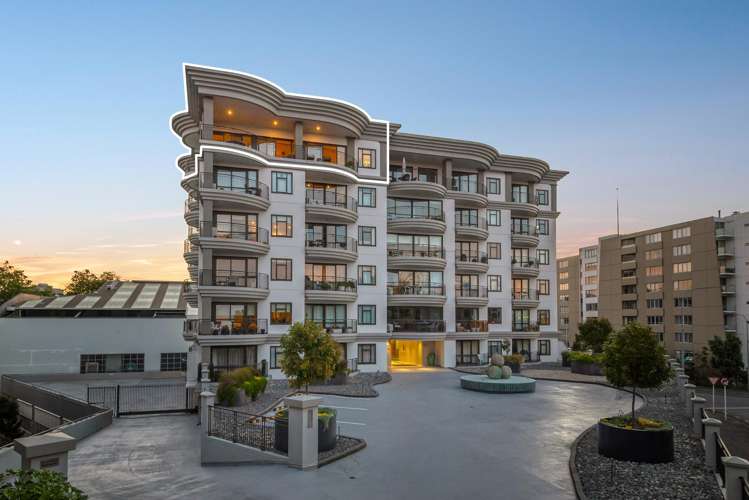 6C/118 Gladstone Road Parnell_25